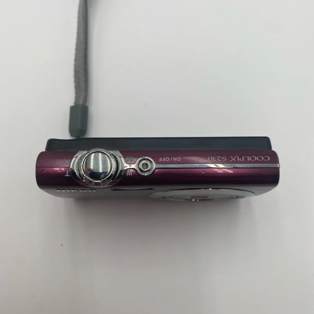 Nikon Coolpix S230 Digital Camera (Pink/Plum) Touchscreen model-for Parts